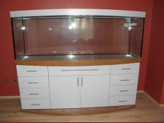 Galerie 79 - Aquariumkombination modern-s2ts, Gewölbt, 200x60x70g, 4x80W, Kiesblende, Eiche Antik/Silber, Abdeckung Aluminum nicht mehr erhältlich, Schrankhöhe 85cm mit 4 Schubladen oben